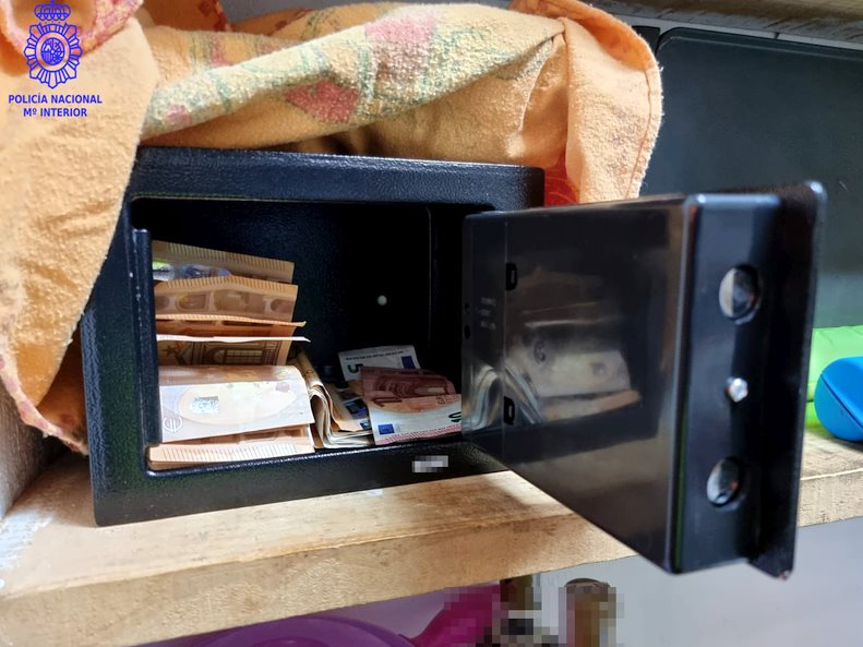 La Policía Nacional erradica un punto negro de venta de cocaína en Santander