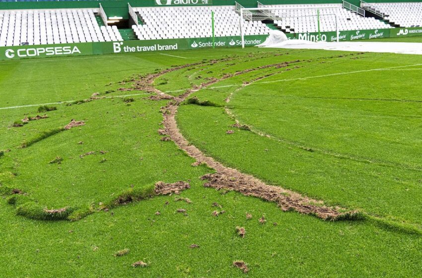 El Racing denuncia un acto vandálico en el césped de los Campos de Sport