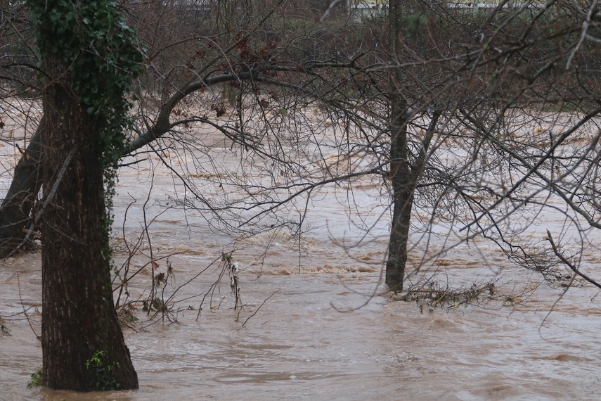 Foto de archivo - (C) David Laguillo
-Lluvias torrenciales, granizo y peligro en las carreteras: el 112 recibe 33 llamadas y gestiona 27 incidencias por fenómenos adversos en Cantabria