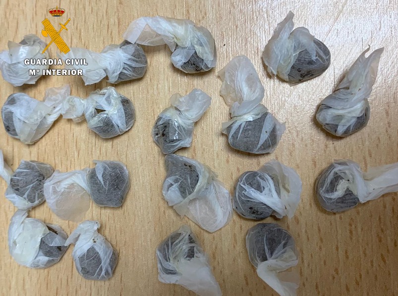 Pillado un menor en Castro Urdiales con 18 dosis de hachís en las proximidades de centros educativos