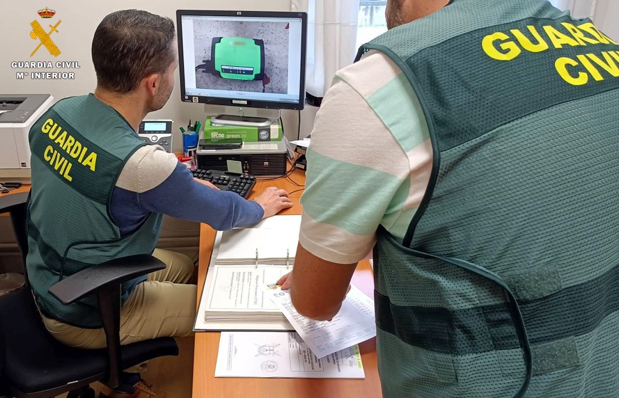 La Guardia Civil detiene al gerente de una empresa de automoción por presuntas estafas a compañías aseguradoras