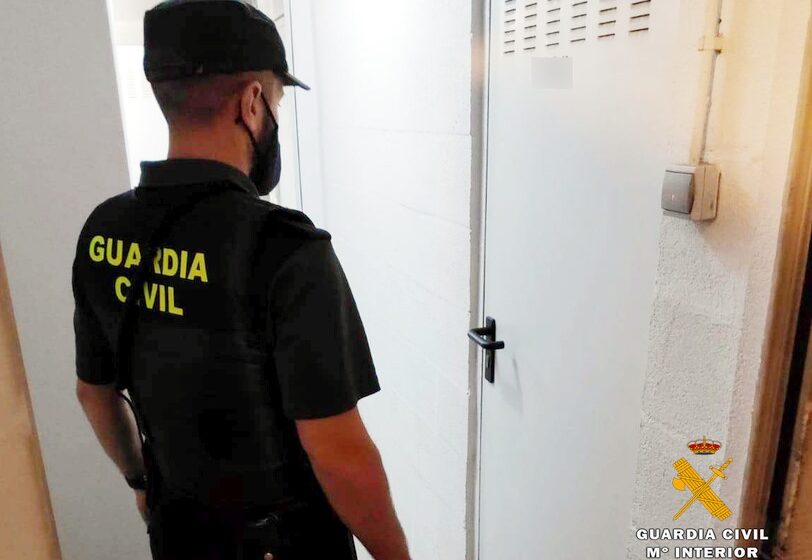 La Guardia Civil detiene al presunto autor de seis robos y hurtos en chalets y garajes