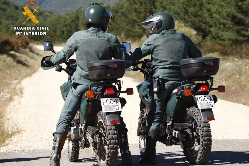 La Guardia Civil detiene a un joven cuando pretendía incendiar un monte en Arenas de Iguña