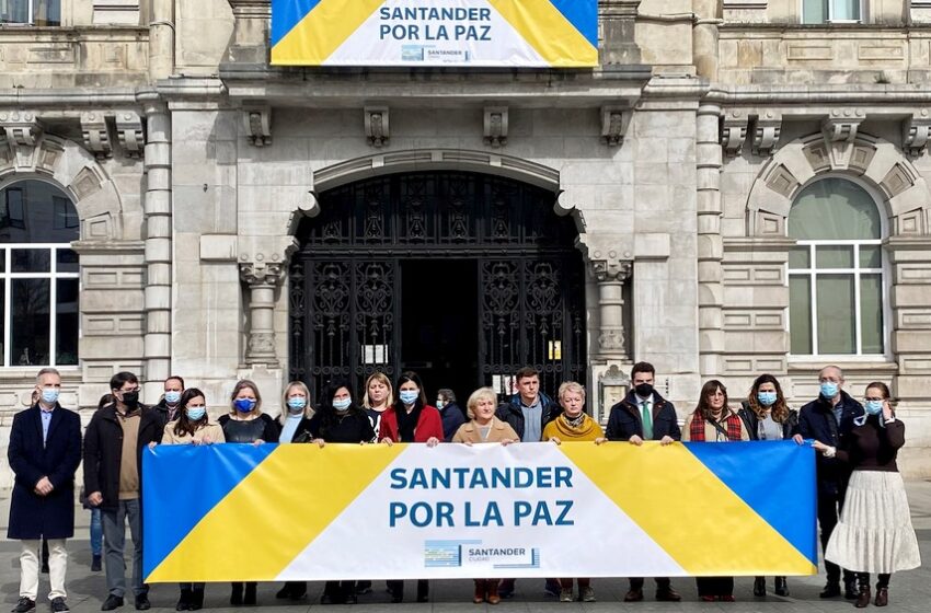  La catedral de Santander acoge este domingo una misa por la paz en Ucrania