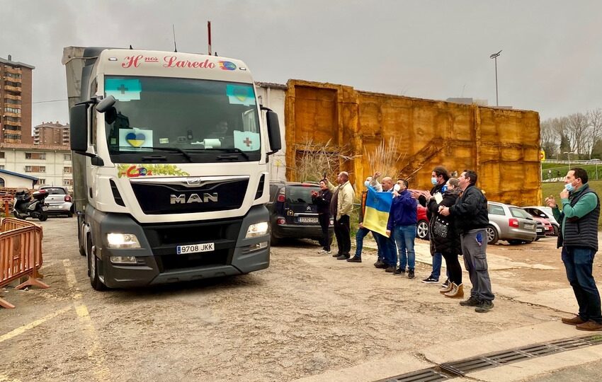 Santander envía el quinto camión cargado de ayuda humanitaria para Ucrania