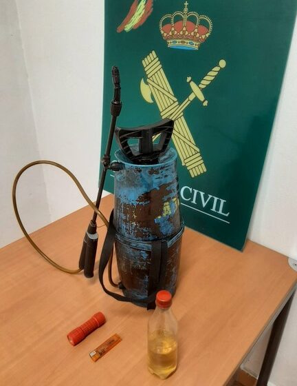 La Guardia Civil detiene a un varón como presunto autor de dos incendios forestales