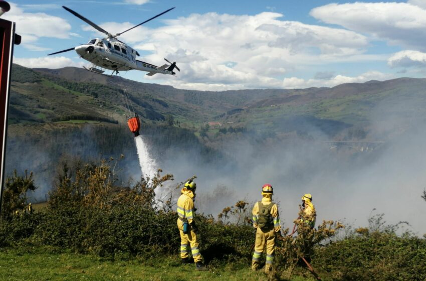  Cantabria sufre ocho incendios forestales provocados en las últimas 24 horas
