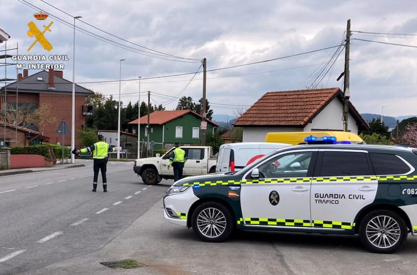 Cazado un conductor que tenía cuatro privaciones del permiso de conducir y dio positivo en cannabis