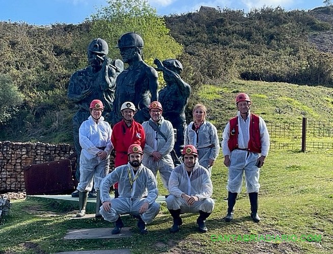  Investigadores canadienses y del CSIC visitan El Soplao y la zona minera de La Florida