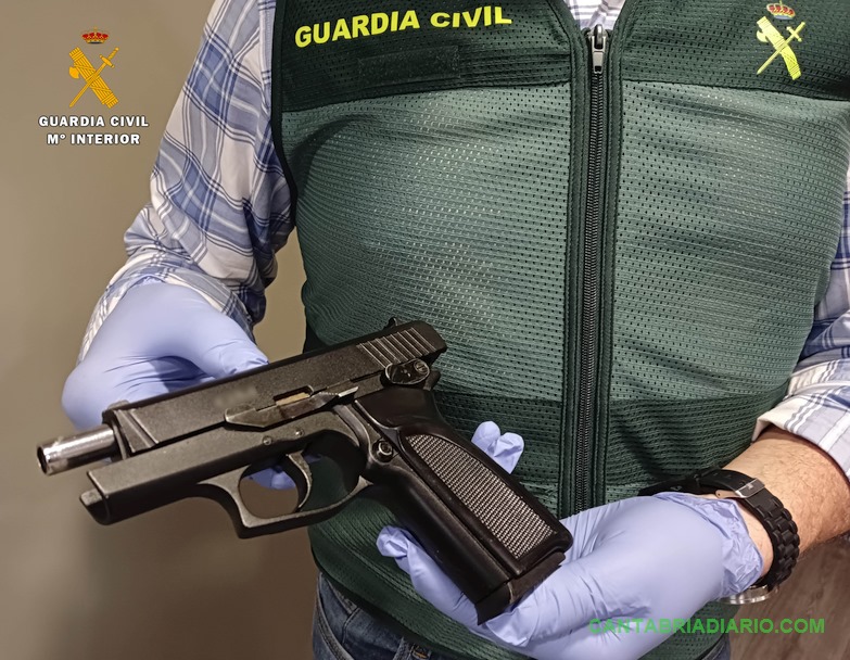 La Guardia Civil detiene al presunto autor de la tentativa de atraco a un banco de Cicero