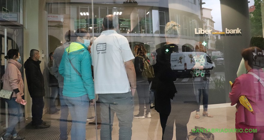 La 'accidentada' integración tecnológica y operativa de Liberbank en Unicaja "ha culminado"