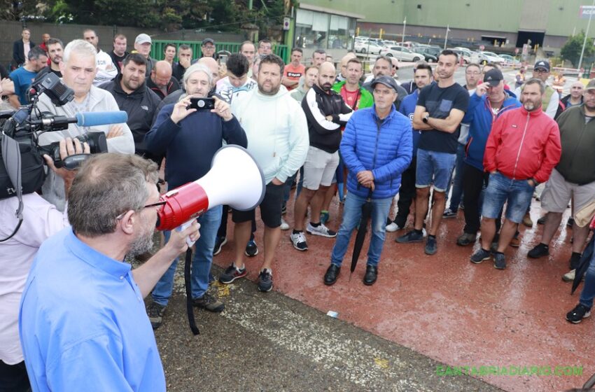  Huelga del metal en Cantabria: «aguantaremos hasta que la gente aguante, y la gente tiene mucho ánimo»