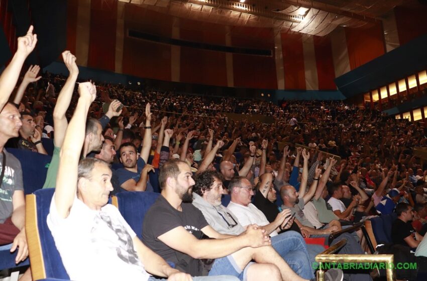 Los trabajadores del metal de Cantabria aprueban el acuerdo con la patronal y se pone fin a la huelga