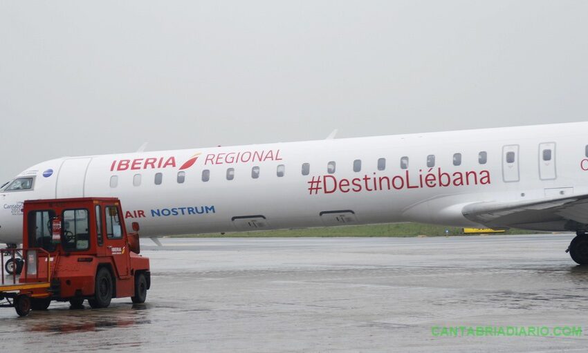 El personal de AENA se concentrará frente al Aeropuerto de Santander para recuperar la paga de productividad perdida durante la pandemia