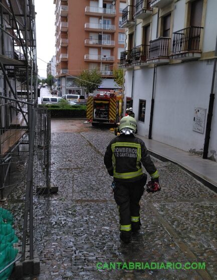 Extinguido un incendio en un local hostelero de la Puebla Vieja de Laredo