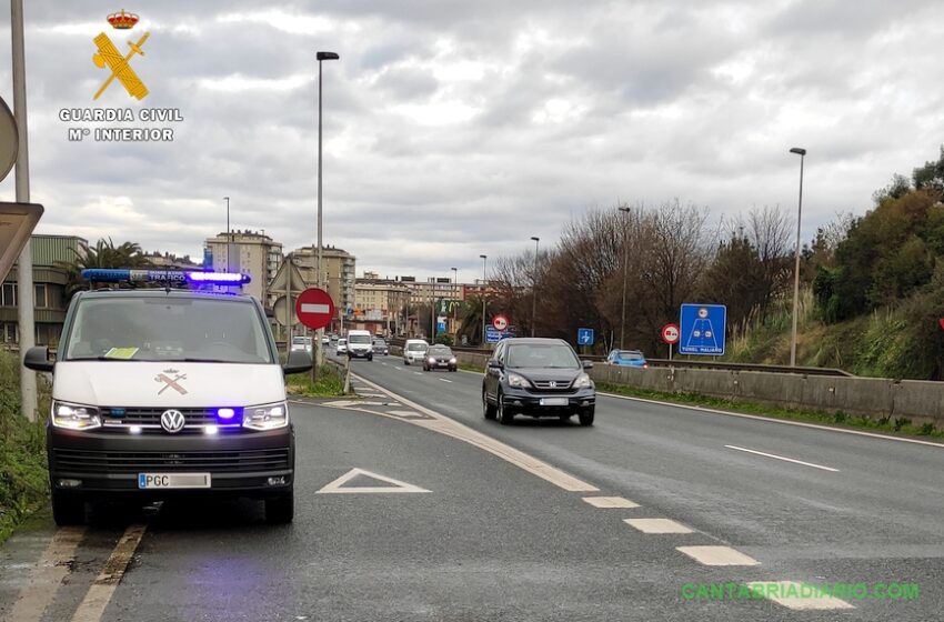 La Guardia Civil investiga a un camionero rumano por sextuplicar la tasa de alcoholemia