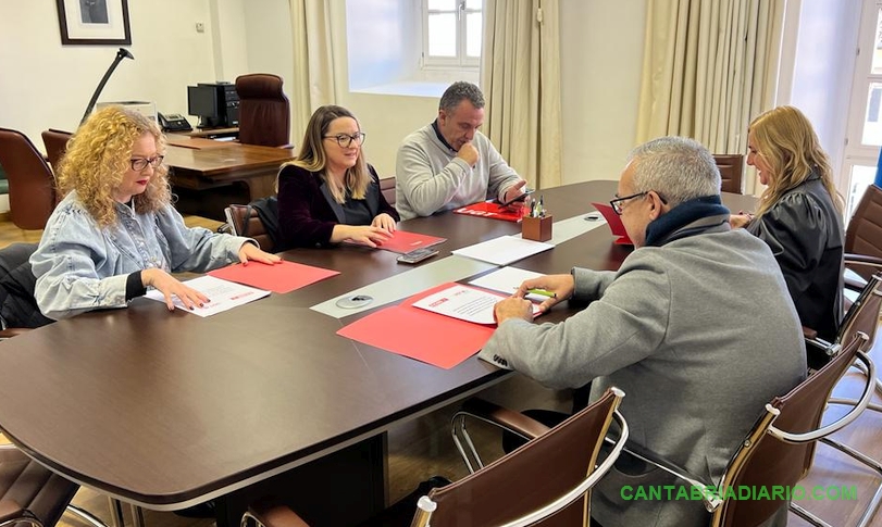 UGT y CCOO trasladan a los grupos parlamentarios 11 enmiendas a los Presupuestos de Cantabria de 2023