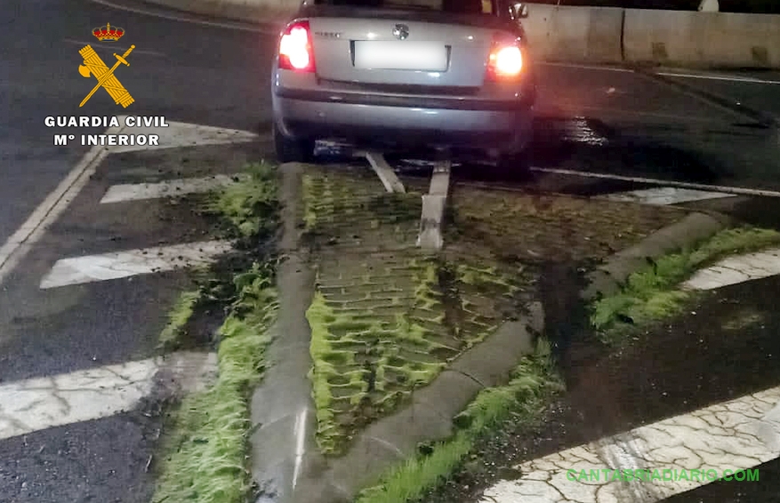 Detenido tras tener un accidente de tráfico y haber denunciado falsamente el robo del vehículo