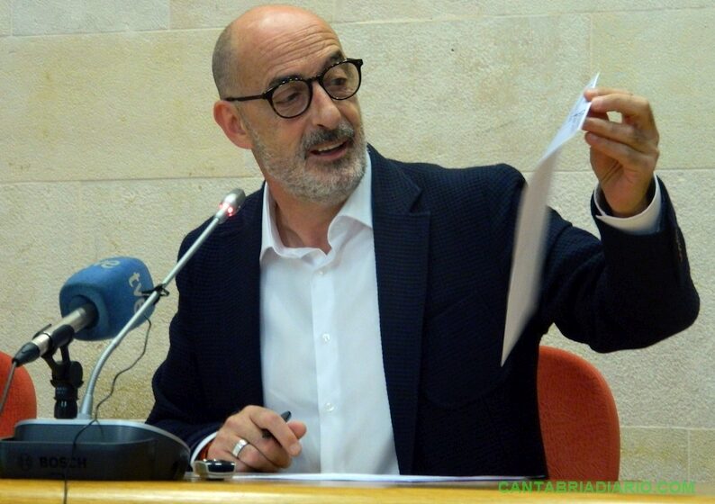 En la foto Félix Álvarez - Ciudadanos solicita a la Fiscalía que investigue quién avisó a la delegada del Gobierno de una intervención judicial bajo secreto de sumario