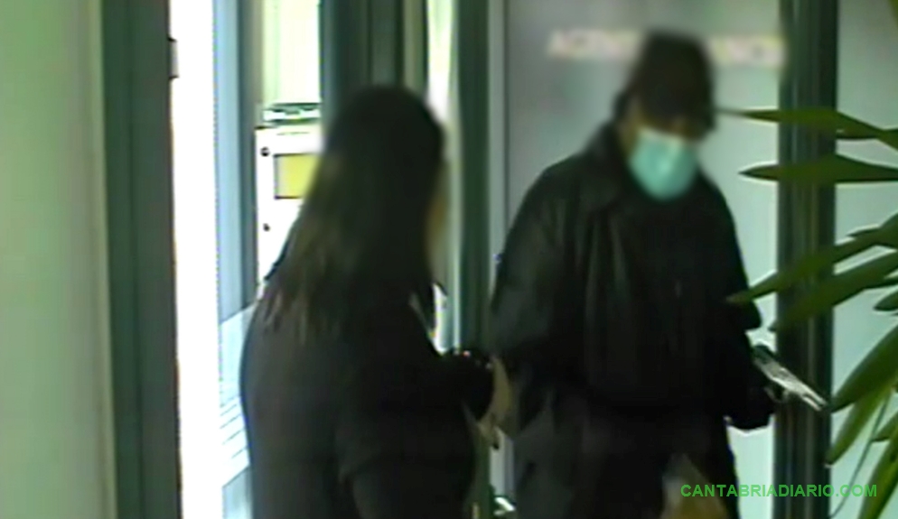 Desarticulada una banda momentos antes de atracar una sucursal bancaria en Somo