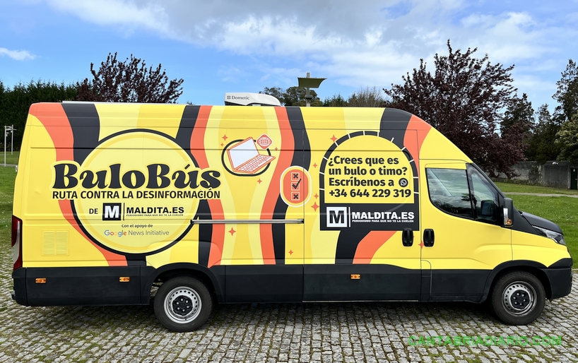Llega a Castro Urdiales el «BuloBús» de Maldita.es y Google contra los bulos