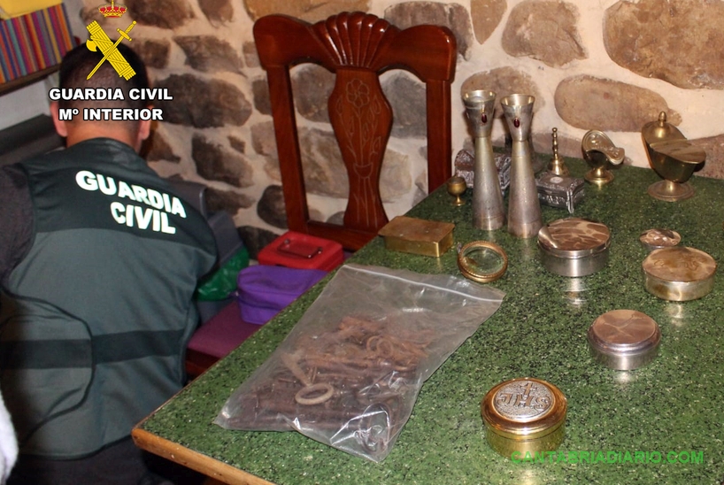La Guardia Civil esclarece 93 robos en iglesias de Cantabria, Asturias y Palencia