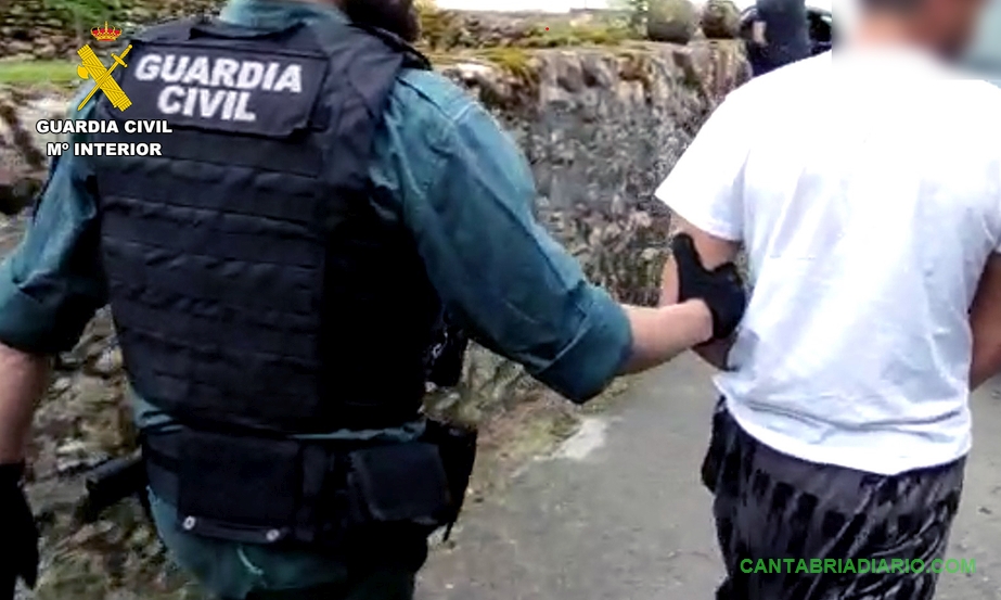 La Guardia Civil esclarece 93 robos en iglesias de Cantabria, Asturias y Palencia