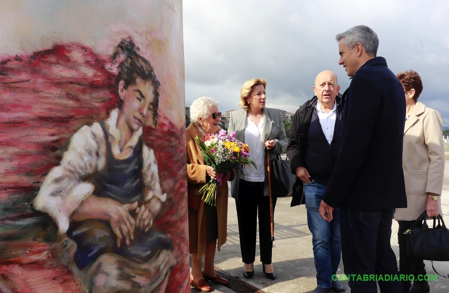 Las Rederas ya tienen un monumento en San Vicente de la Barquera