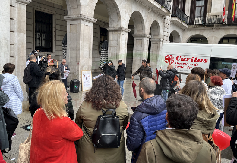 Cáritas denuncia la privación de derechos de las personas sin hogar