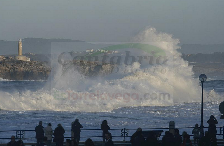  Santander activa hoy el dispositivo preventivo de alerta por fenómenos costeros