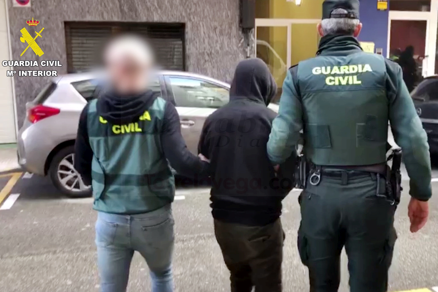 Tres detenidos como presuntos autores de 26 robos por valor de más de 75.000 euros