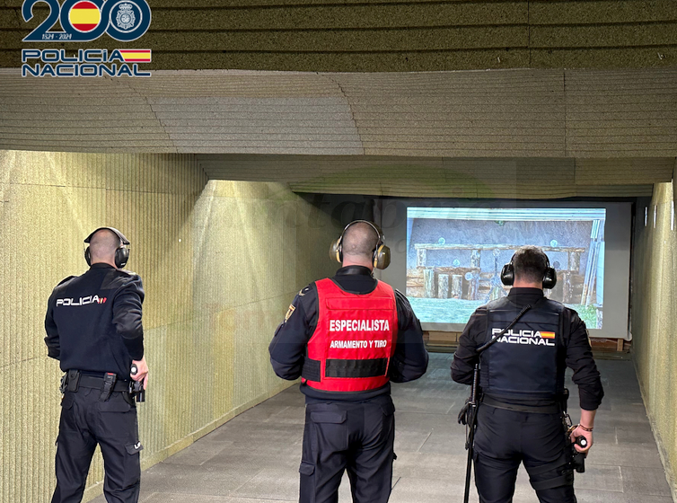  La Policía Nacional incorpora una galería de tiro virtual destinada al entrenamiento de sus agentes