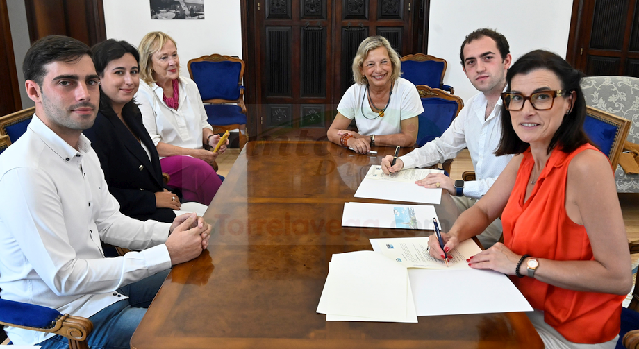 Santander y el Consejo de Estudiantes de Formación Profesional colaborarán para facilitar el acceso de los jóvenes al mercado laboral