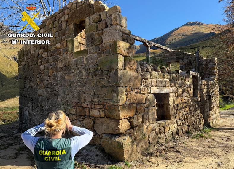 Investigadas cuatro personas por llevar a cabo la rehabilitación de cabañas pasiegas de manera ilegal