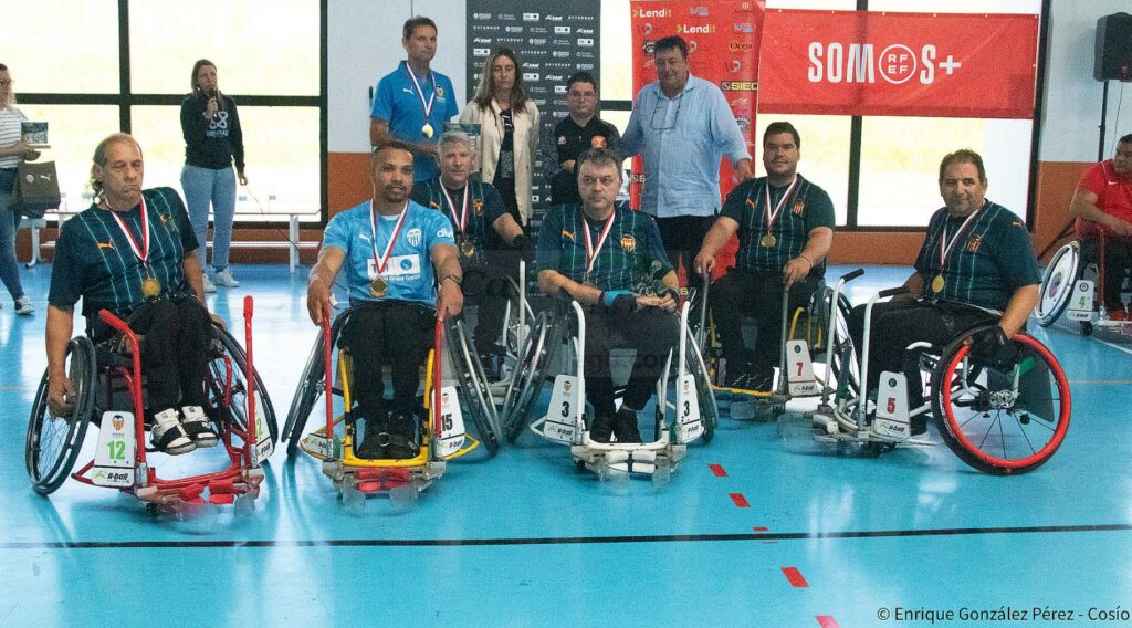 Santillana del Mar acogió la última jornada de la liga "Fútbol para Tod@s", fútbol en silla