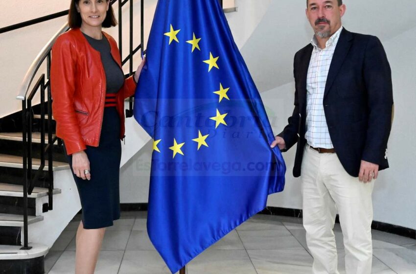  Santander celebra el Día de Europa iluminando las fachadas del Ayuntamiento y el Palacio de la Magdalena