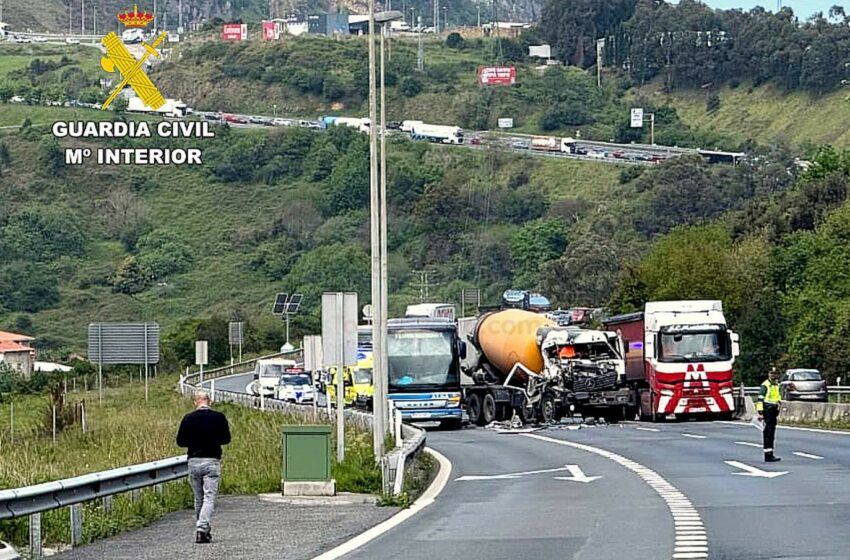 La Guardia Civil realizó más de 400 auxilios en carretera en las últimas operaciones especiales de tráfico