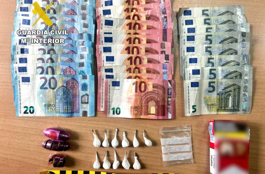 Detenidos por tráfico de drogas en Sarón y Heras