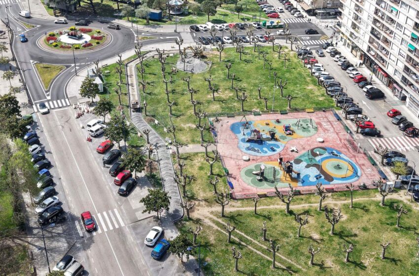  Fomento adjudica la cubrición del parque infantil de la alameda Manuel Llano en Laredo