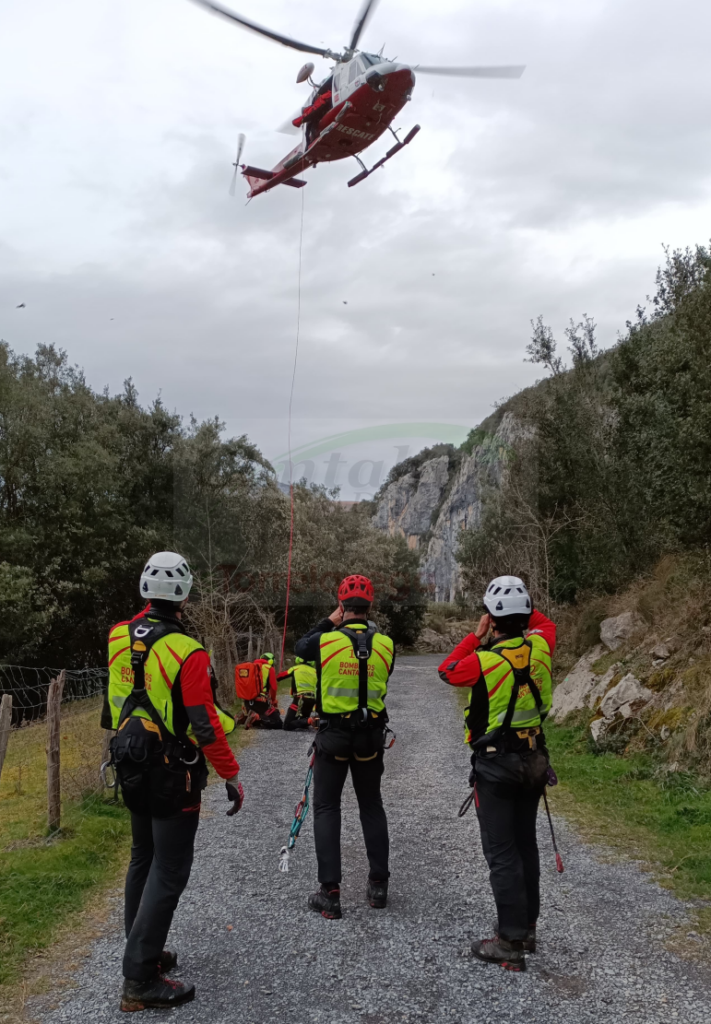 Rescatado mientras practicaba barranquismo en la vía ferrata del Río Calera