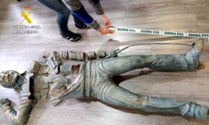 Otros dos detenidos por robar y destrozar la estatua de Seve Ballesteros