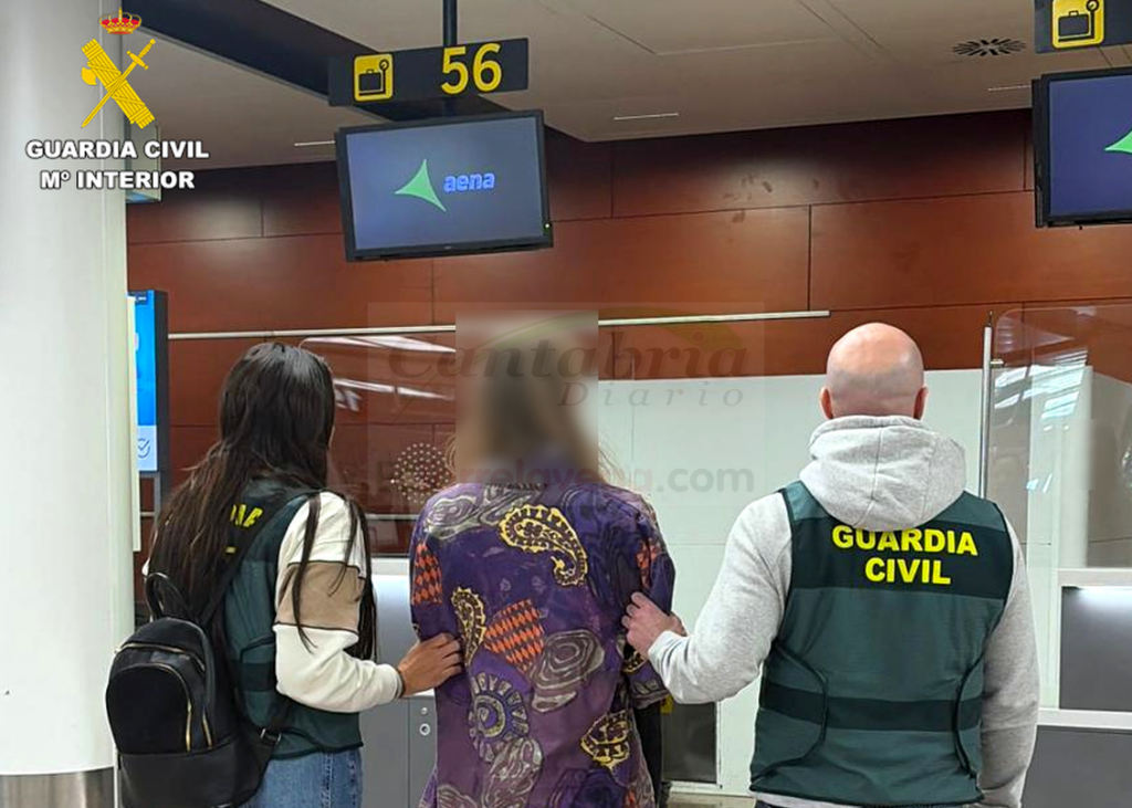 Dos detenidos por falsificar recetas de farmacias de Cantabria, Asturias, Valladolid, Vitoria y Logroño