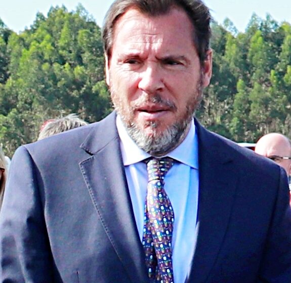 El ministro de Transportes y Movilidad Sostenible Óscar Puente durante una visita a Cantabria - (C) Foto: David Laguillo/CANTABRIA DIARIO